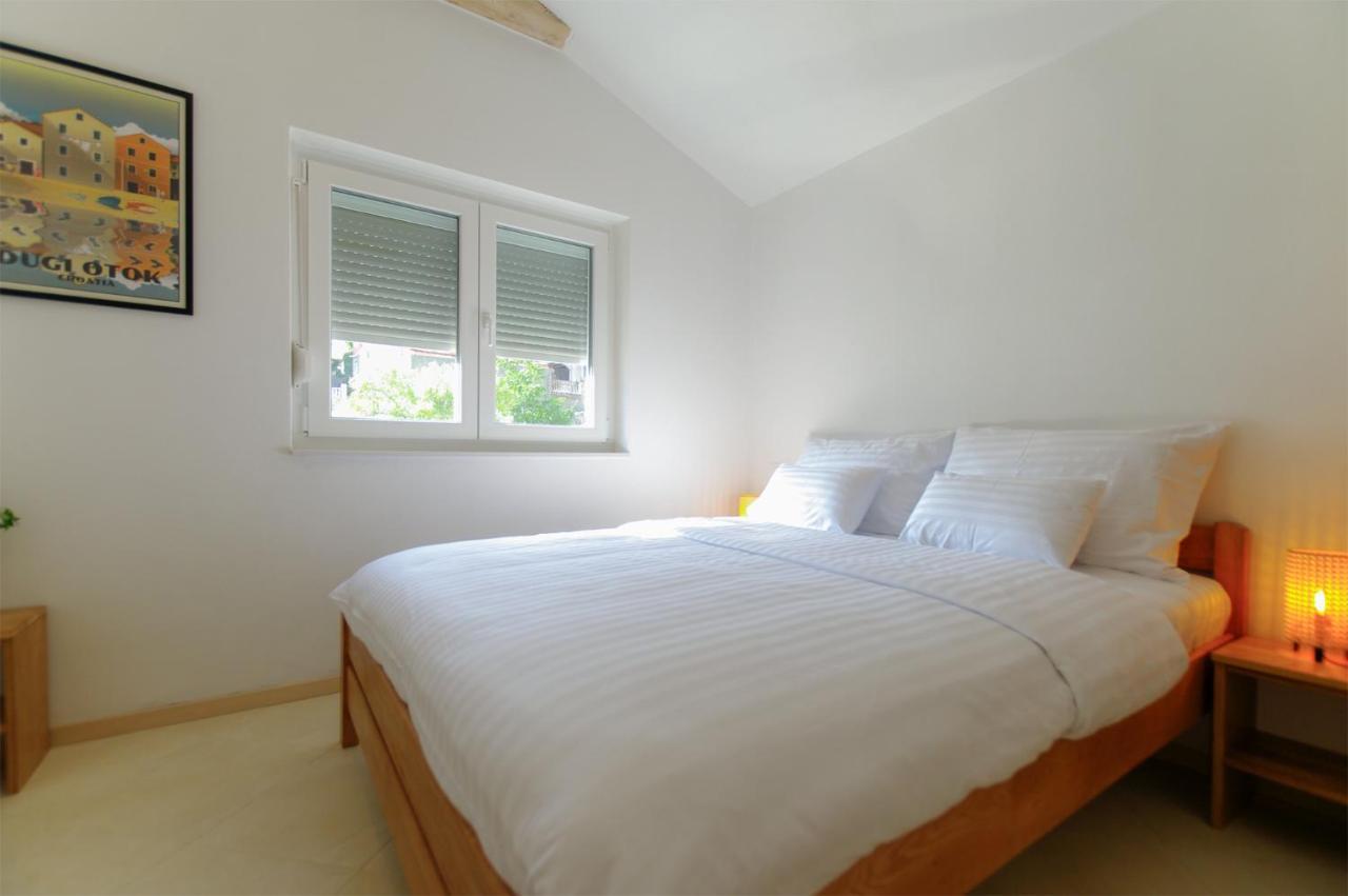 Apartmani Porat Сали Екстериор снимка